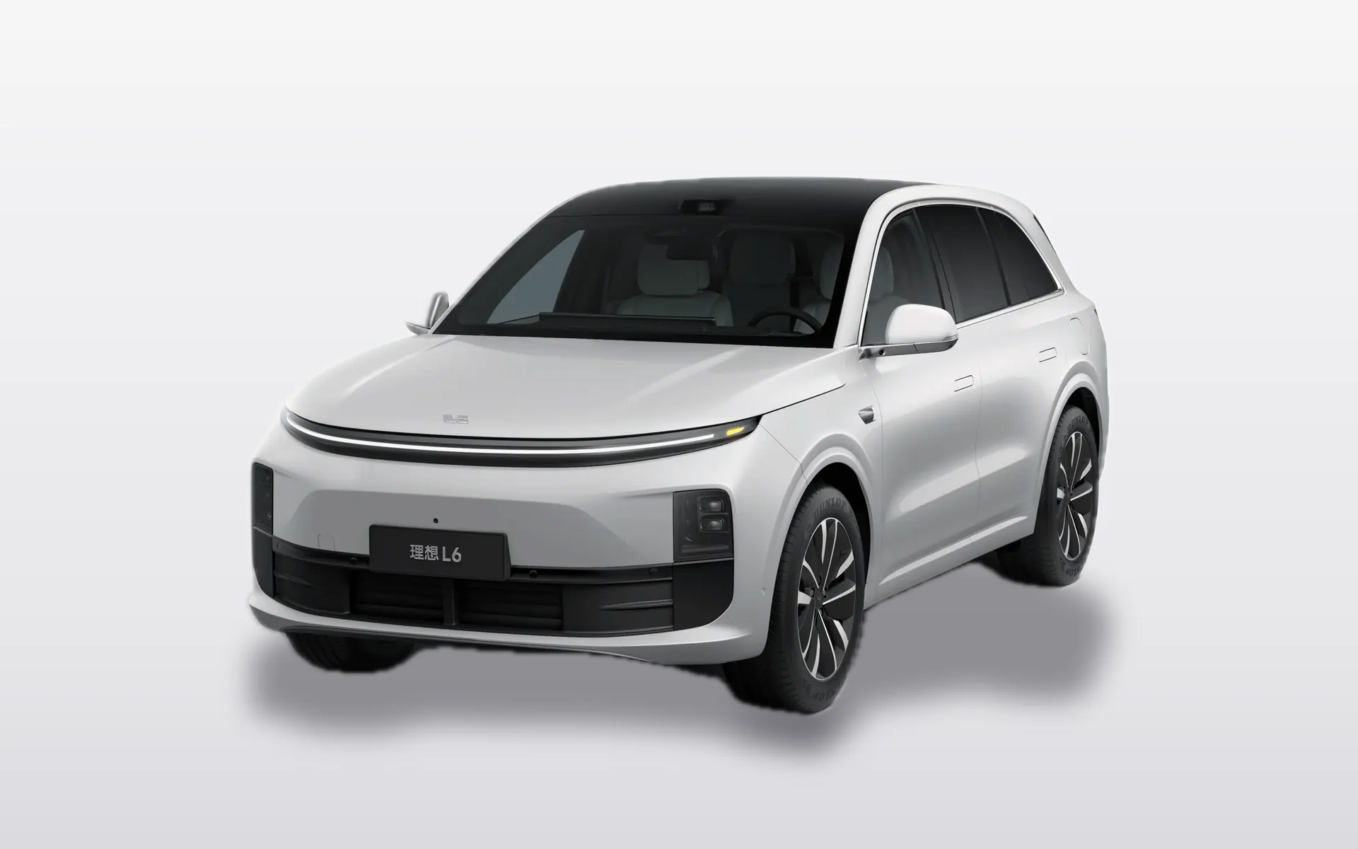 Li Auto L6 new energy vehicle